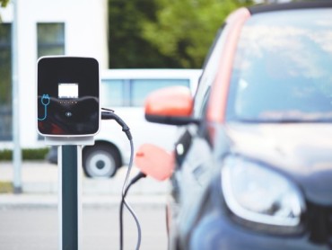 XPENG i Plugsurfing šire mrežu punjača za električna vozila u Evropi