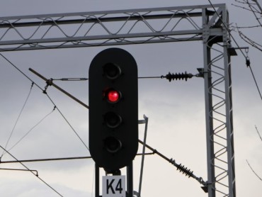 Velika Britanija uvodi digitalnu signalizaciju na železnici: Nova era železničkog saobraćaja