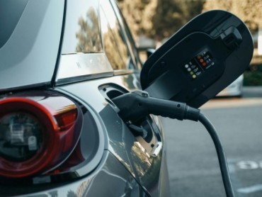 Zeleni transport: Održivi razvoj u industriji automobila