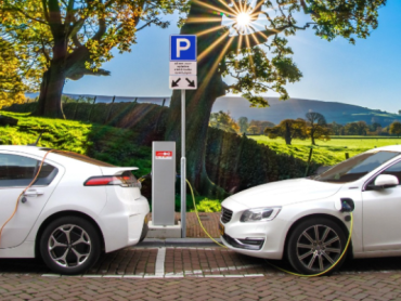 Kina je zabranila skrivene ručke na vratima električnih vozila