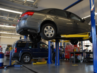 Aumovio smanjuje broj radnika u Novom Sadu