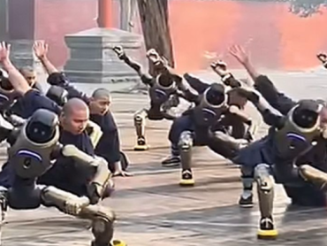 Roboti izvodili kung fu pokrete sa Šaolin monasima