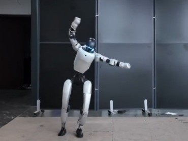 Pekinški institut predstavio je novi okvir za kretanje humanoidnih robota