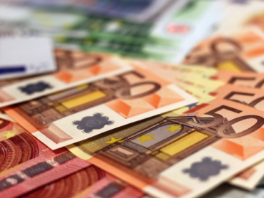 Počinju pregovori vlade Srbije, poslodavaca i reprezentativnih sindikata o minimalnoj zaradi za 2027.
